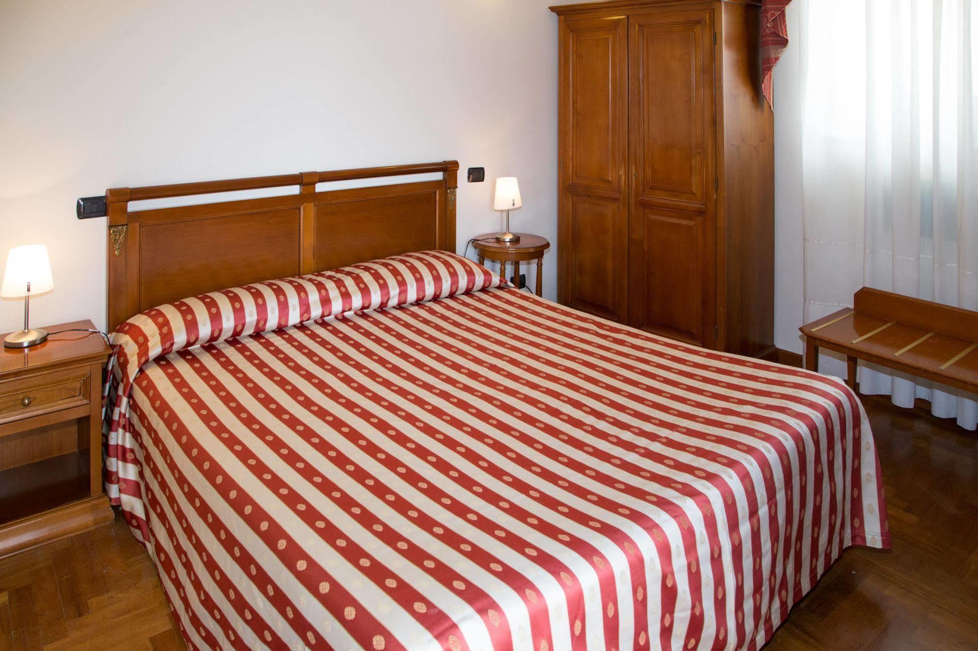 Residence Acropoli Siraküza Dış mekan fotoğraf